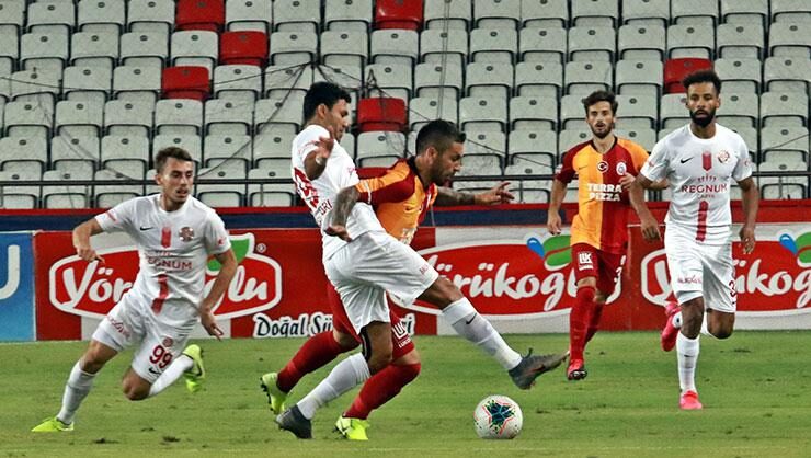 Galatasaray son dakikada çöktü