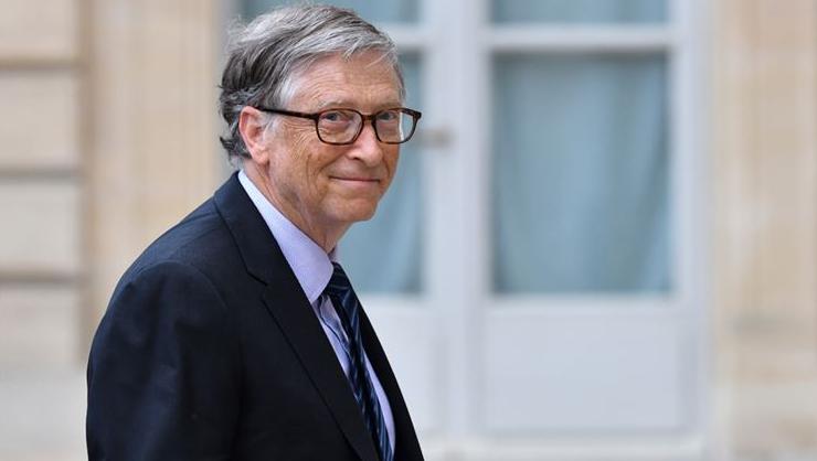 Bill Gates zengin fakir diye ayırıp corona virüsün biteceği tarihi…