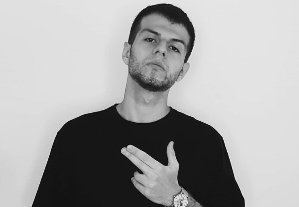 Tevakuf (Ali Samed İnan) Türkçe Rap and R&B Artist\ Lyricartist
