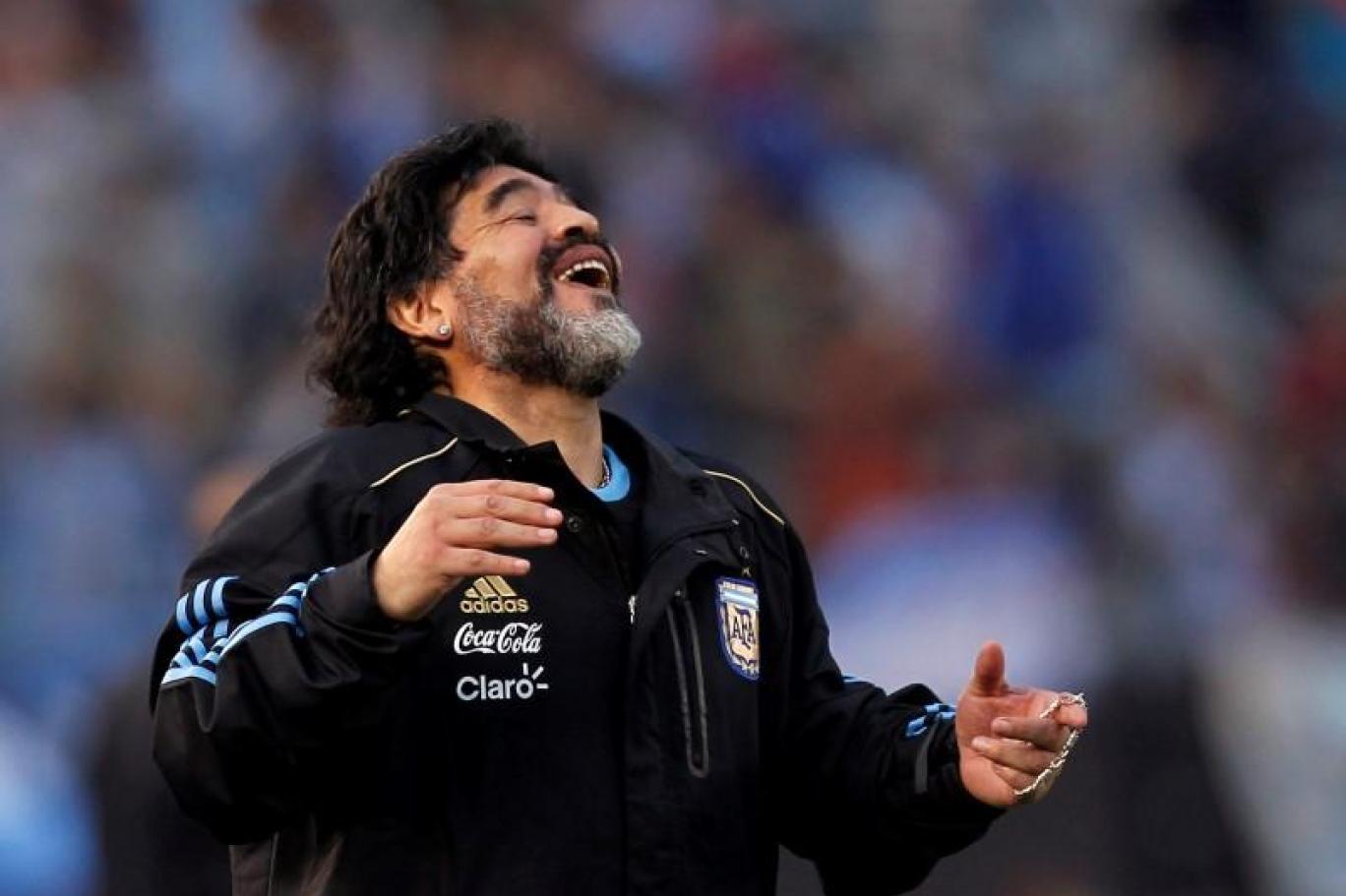 Maradonanın doktoruna soruşturma: Muayenehanesinde ve evinde…