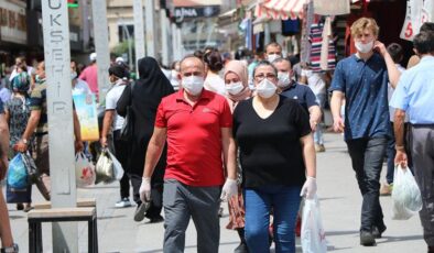 Türkiyenin corona virüsle mücadelesinde son 24 saatte yaşananlar:…
