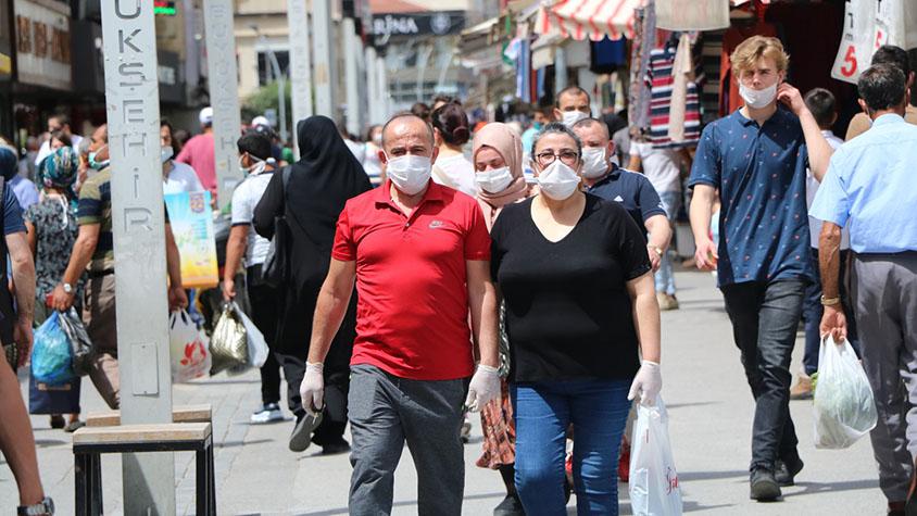 Türkiyenin corona virüsle mücadelesinde son 24 saatte yaşananlar:…