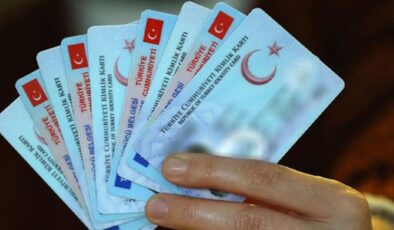 Azerbaycan, kimlik belgeleri ile seyahate onay verdi