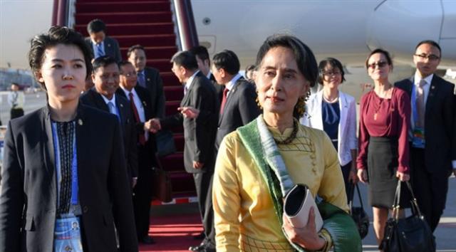 Darbe yapılan Myanmar'da ülkenin nasıl bir siyasal hayatı var? İşte adım adım kaosa götüren süreç