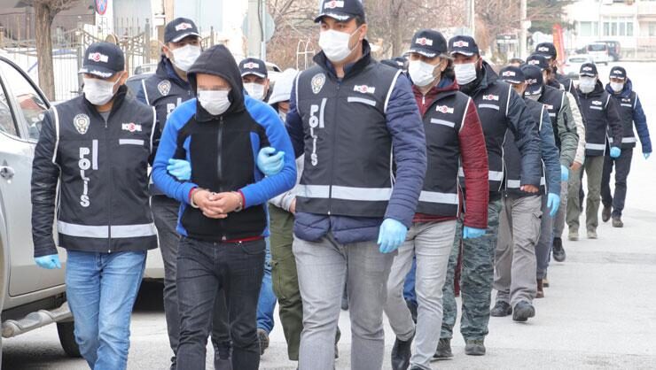 Eskişehir’de 3 milyon liralık tefeci operasyonu: 18 gözaltı