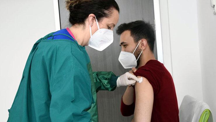 Son dakika: İstanbulda yapılan toplam aşı dozu belli oldu