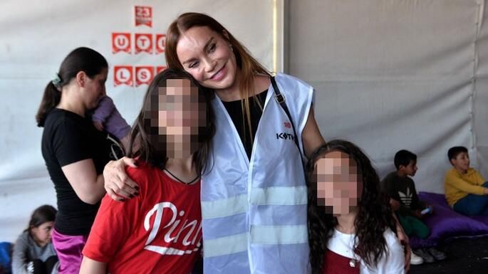 KOTON HATAY’DA ÇOCUKLARLA BULUŞTU