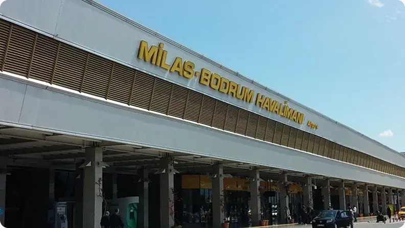 Bodrum Havalimanı Araç Kiralama Rehberi: Tatilinize Konforlu Başlangıç